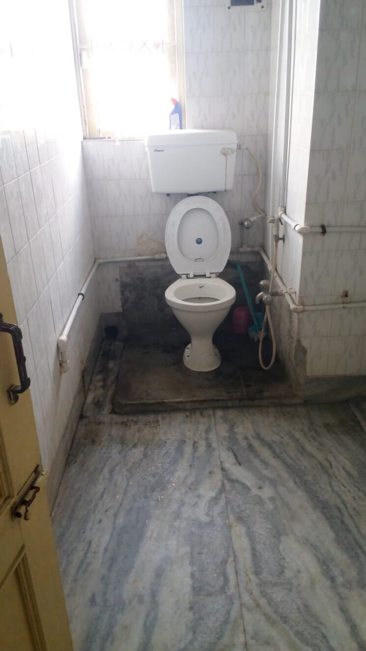 Bathroom, salt lake city 2 Bedroom 1400 Sq.Ft. Apartment In Salt Lake City Kolkata 8656465