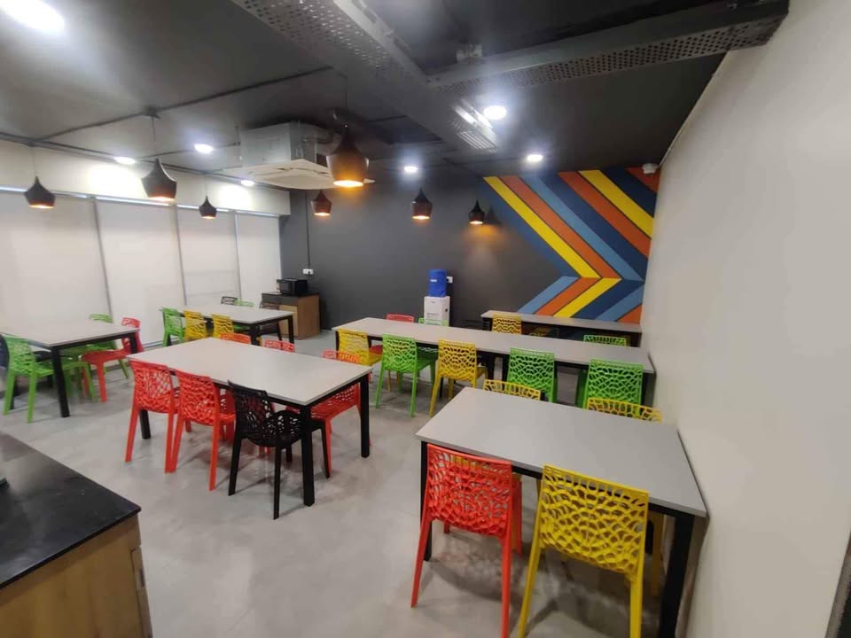 Office Space For Rent in Regal Square