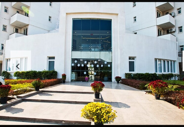 Garden, emaar-the-enclave 3.5 Bedroom 1980 Sq.Ft. Apartment In Sector 66 Gurgaon 8656494