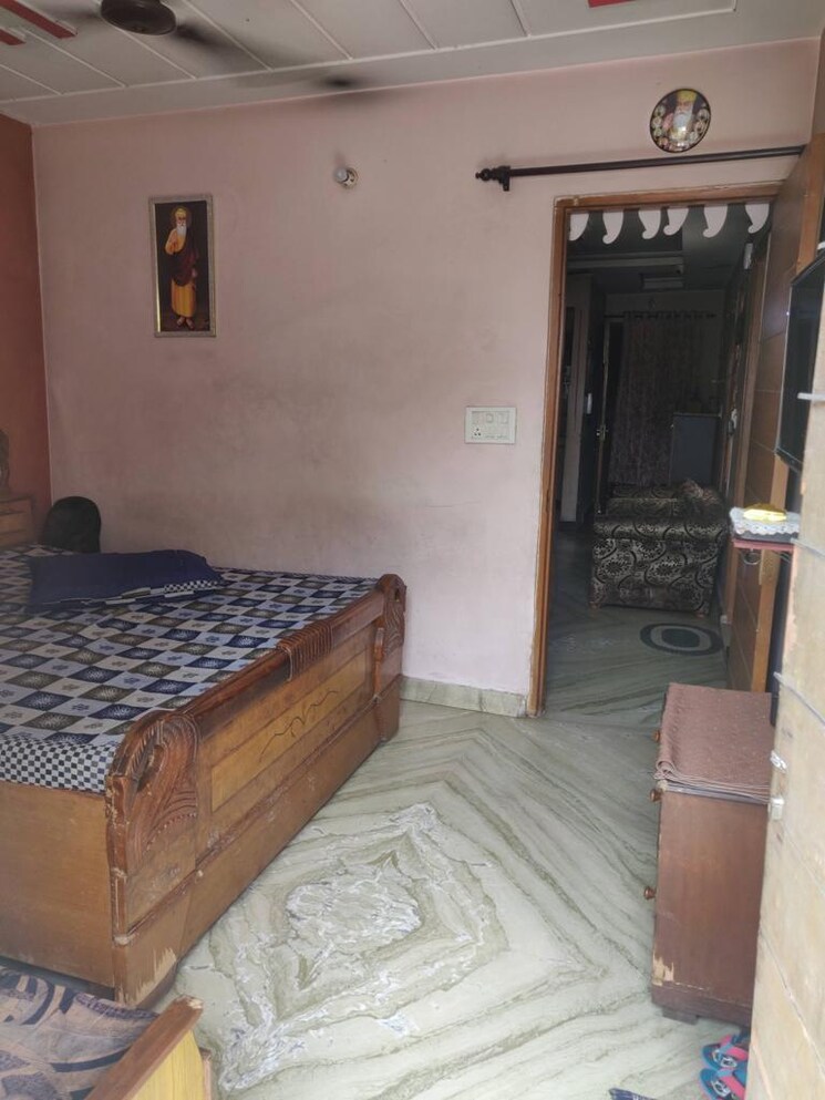 Bedroom, dwarka mor 2.5 Bedroom 890 Sq.Ft. Builder Floor In Dwarka Mor Delhi 8656520