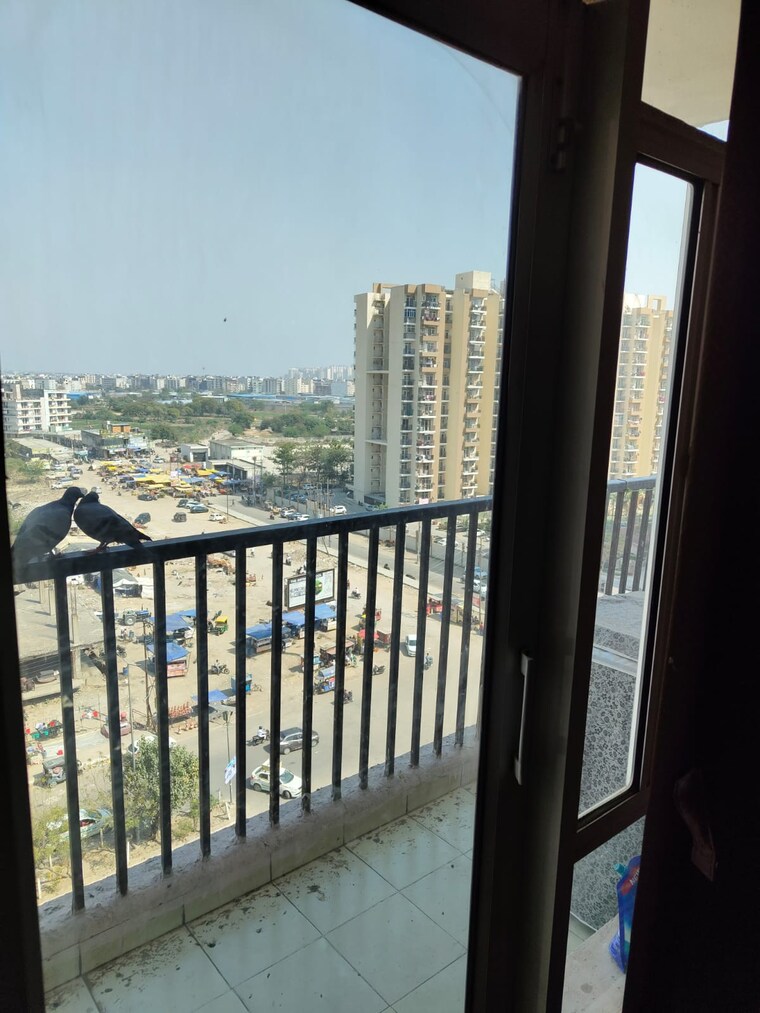 Balcony, gaur-city-2-10th-avenue 2.5 Bedroom 1175 Sq.Ft. Apartment In Sector 16c Greater Noida Greater Noida 8656523