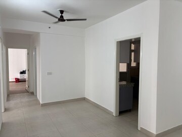 Room in 3 BHK Apartment at The 3C Lotus Panache, Sector 110 – for Rent