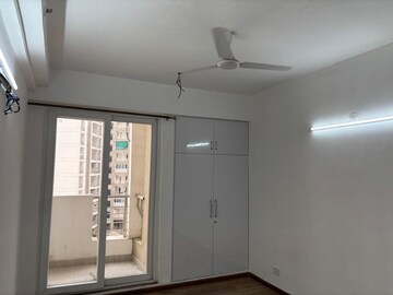 Room in 3 BHK Apartment at The 3C Lotus Panache, Sector 110 – for Rent