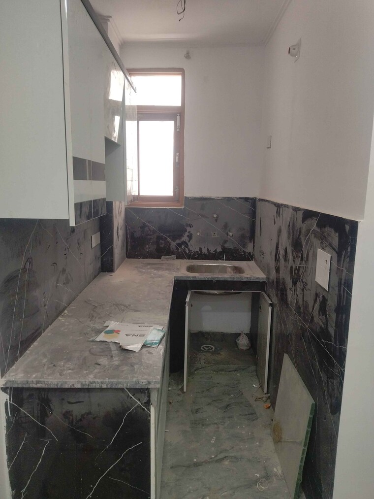 Kitchen, govindpuri 1.5 Bedroom 45 Sq.Yd. Builder Floor In Govindpuri Delhi 8656569