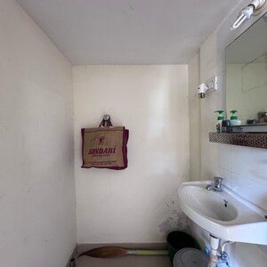 Bathroom in 2 BHK Apartment at Agarwal And Doshi Complex, Vasai West – for Sale