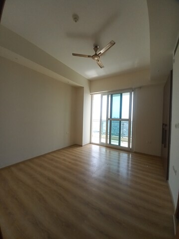 Room in 3 BHK Apartment at Mahagun Mezzaria, Sector 78 – for Rent