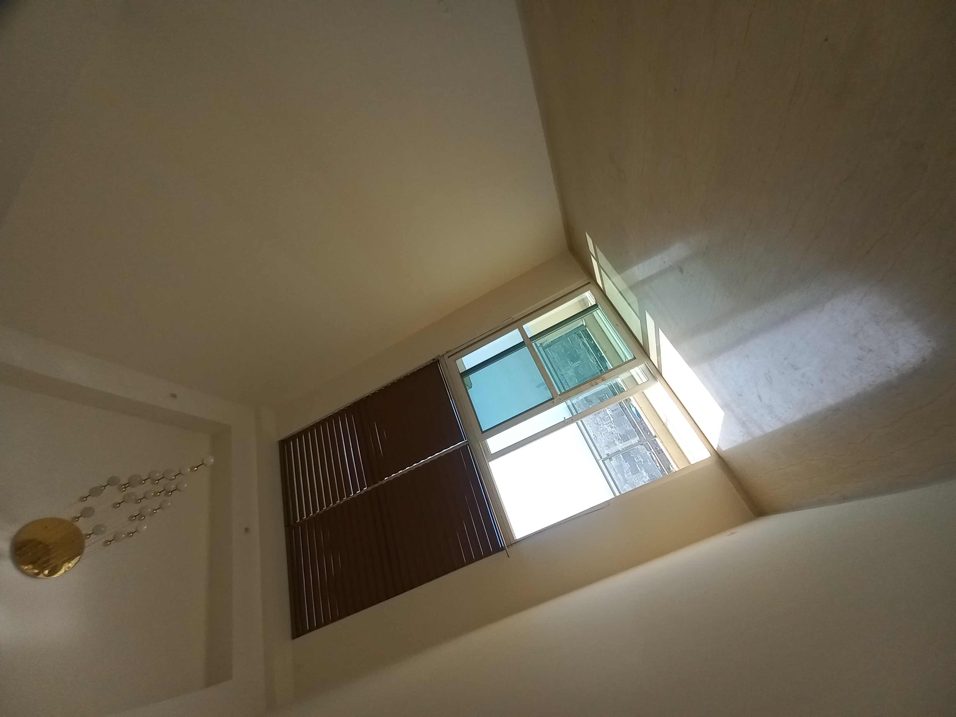 3 BHK + Servant Room,Extra Room 2500 Sq.Ft. Apartment in Mahagun Mezzaria