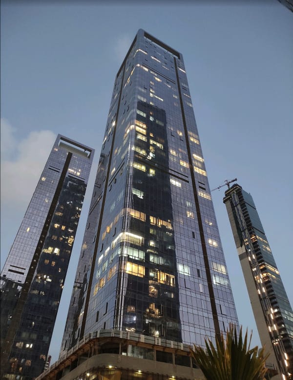 6+ BHK + Pooja Room,Servant Room Apartment For Rent in Indiabulls Blu