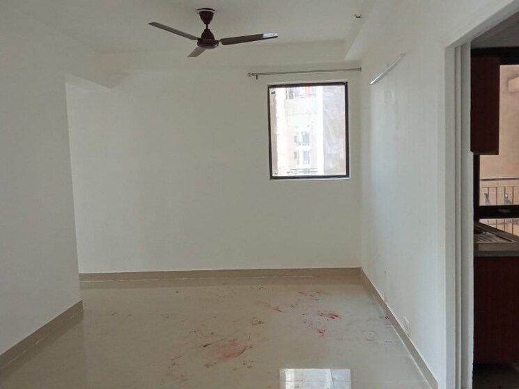 Room, rg-luxury-homes 2 Bedroom 1229 Sq.Ft. Apartment In Sector 16b Greater Noida Greater Noida 8656636