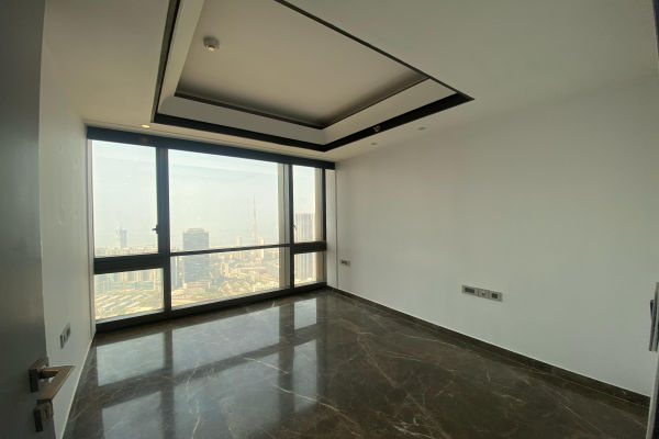 4 BHK + Servant Room Apartment For Rent in Lodha Trump Tower