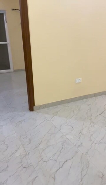 3 BHK Apartment For Rent in Parklands, Sector 85