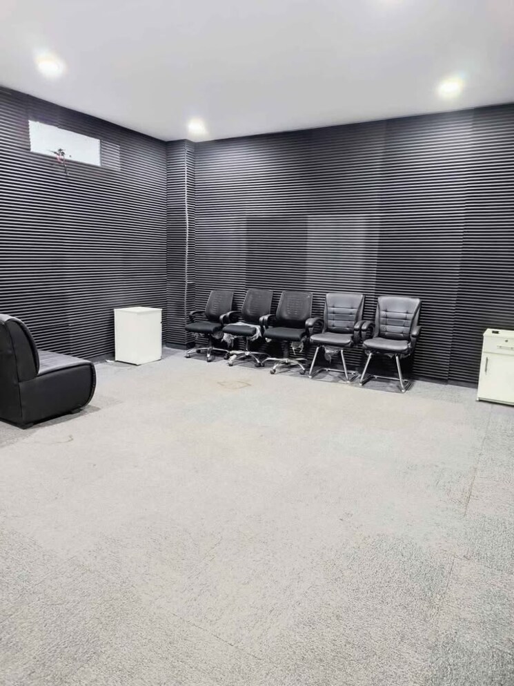 Team Area, new palasia Commercial Office Space 1850 Sq.Ft. In New Palasia Indore 8656677