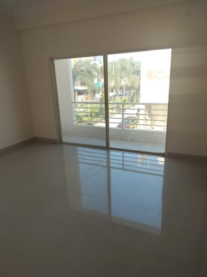 Room in 4 BHK Villa at Salaiya – for Sale