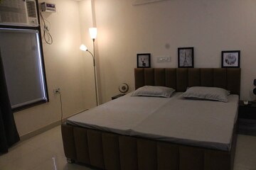 Bedroom in 1 BHK Builder Floor at Builder Floor, Sector 28 – for Rent