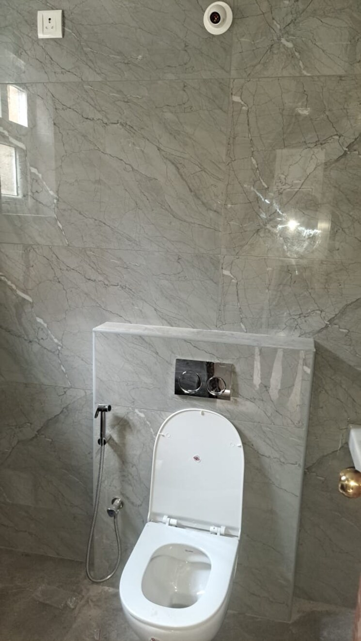 Bathroom, domlur 3 Bedroom 1020 Sq.Ft. Builder Floor In Domlur Bangalore 8656783