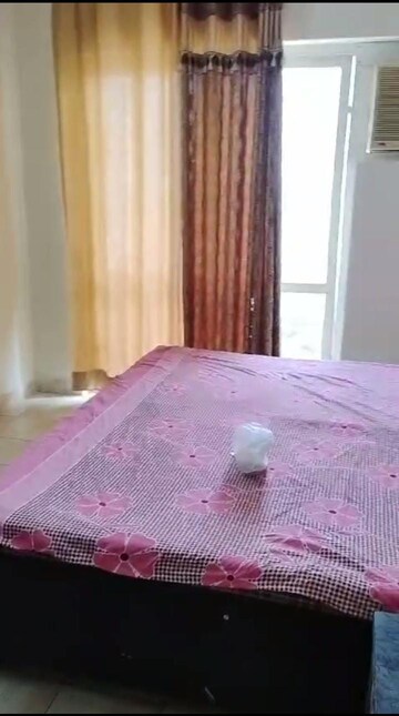 Bedroom in 2 BHK Apartment at BPTP Princess Park, Sector 86 – for Rent