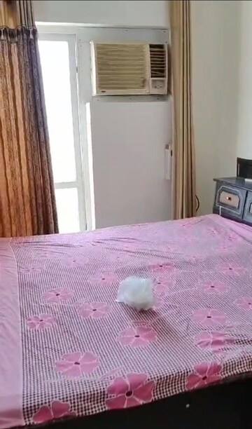Bedroom in 2 BHK Apartment at BPTP Princess Park, Sector 86 – for Rent