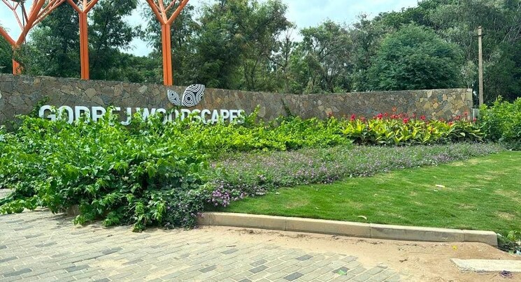 Master Bedroom, godrej-woodscapes 3 Bedroom 1700 Sq.Ft. Apartment In Budigere Cross Bangalore 8656845