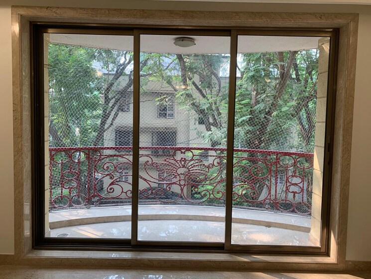 Balcony, bandra west 3 Bedroom 1350 Sq.Ft. Apartment In Bandra West Mumbai 8656823