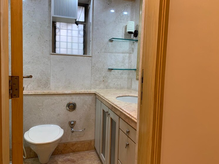 Bathroom, bandra west 3 Bedroom 1350 Sq.Ft. Apartment In Bandra West Mumbai 8656823