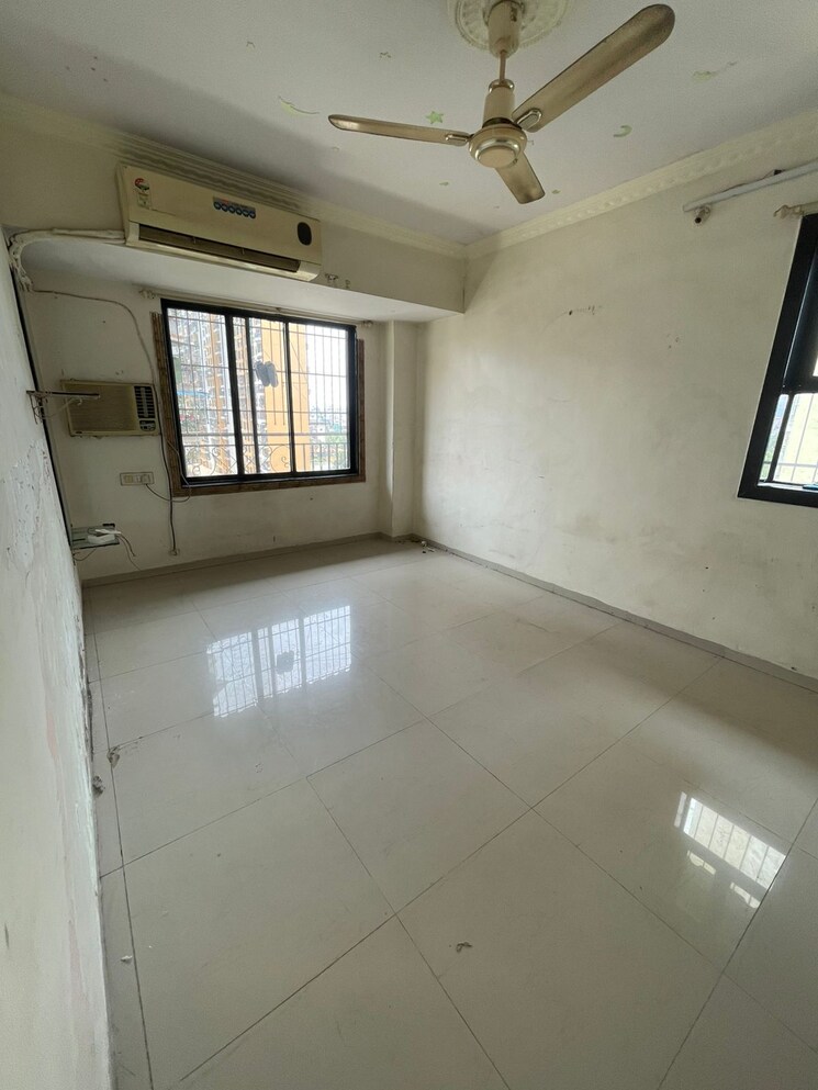 Room, seawoods sector 44a 2 Bedroom 1200 Sq.Ft. Apartment In Seawoods Sector 44a Navi Mumbai 8656840