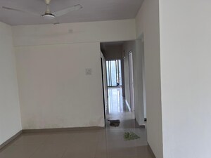Room in 3 BHK Apartment at Teejadeep Heights, Azad Nagar – for Sale