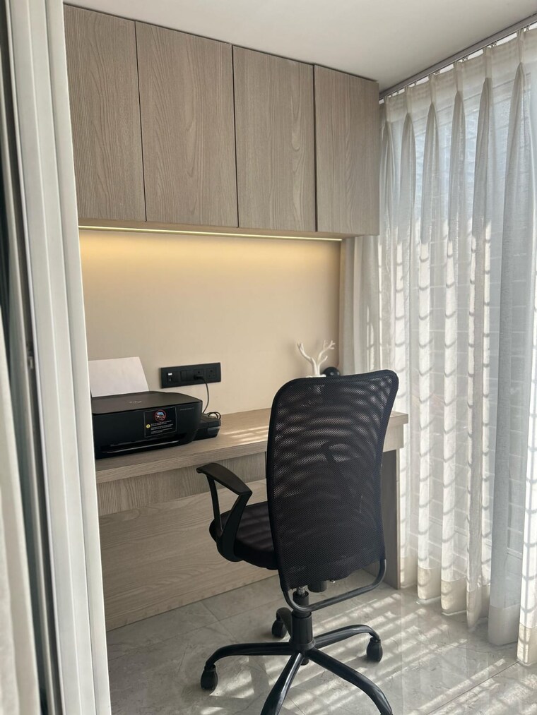 Master Bedroom, gahlot-majesty-and-avenue-chs 3 Bedroom 1800 Sq.Ft. Apartment In Seawoods Navi Mumbai 8656882