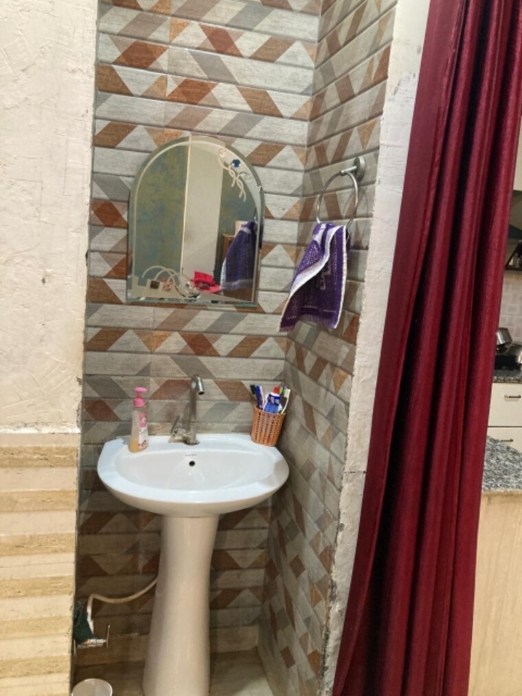 Bathroom, dev-ashoka-apartment 2 Bedroom 780 Sq.Ft. Apartment In Vartak Nagar Thane 8656939