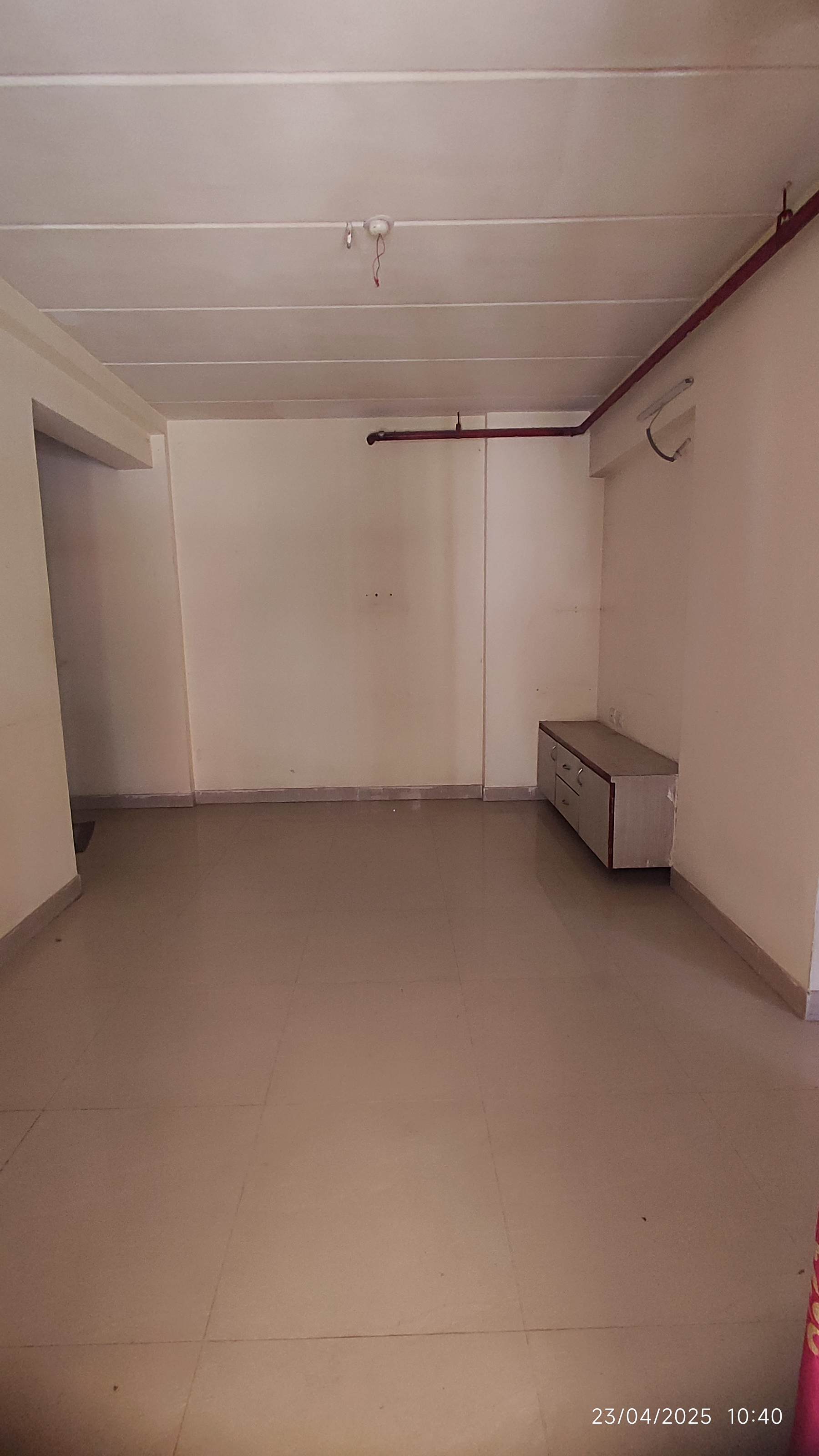 1 BHK + Pooja Room Apartment For Rent in Evershine Avenue A3