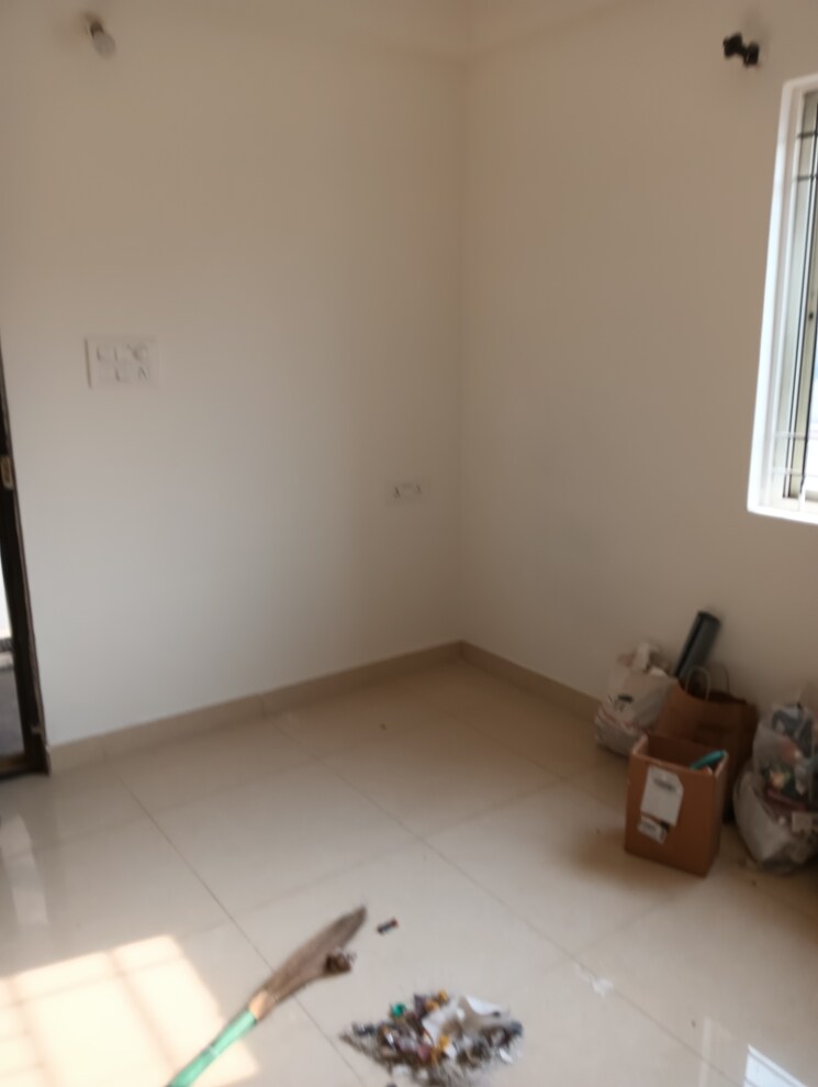 Room, whitefield 1 Bedroom 427 Sq.Ft. Independent House In Whitefield Bangalore 8656951