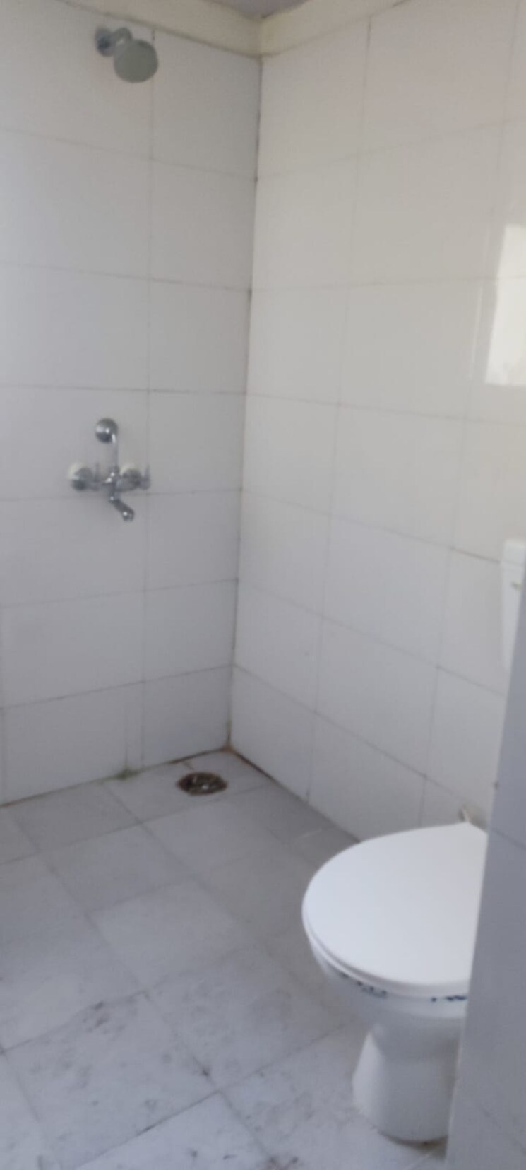 Attached Bathroom, amolik-sankalp 3 Bedroom 851 Sq.Ft. Apartment In Sector 85 Faridabad 8657006