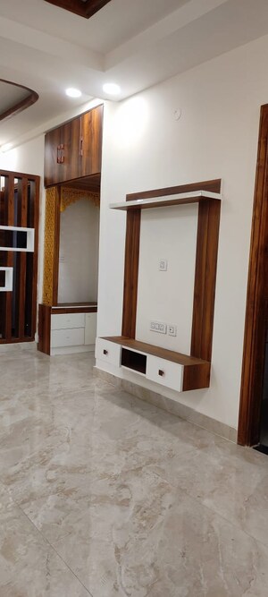 Room in 3 BHK Builder Floor at Fidato Honour Homes, Sector 89 – for Sale