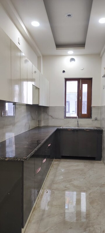 Kitchen in 3 BHK Builder Floor at Fidato Honour Homes, Sector 89 – for Sale
