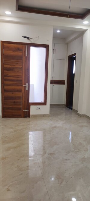 Room in 3 BHK Builder Floor at Fidato Honour Homes, Sector 89 – for Sale