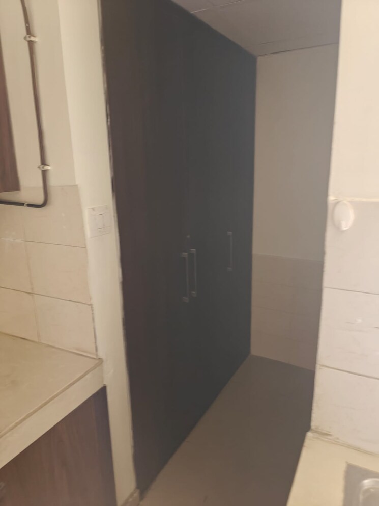 Other, sector 10 dwarka 2 Bedroom 1000 Sq.Ft. Apartment In Sector 10 Dwarka Delhi 8657062