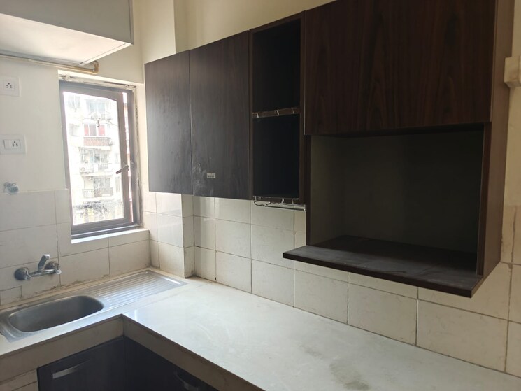 Kitchen, sector 10 dwarka 2 Bedroom 1000 Sq.Ft. Apartment In Sector 10 Dwarka Delhi 8657062