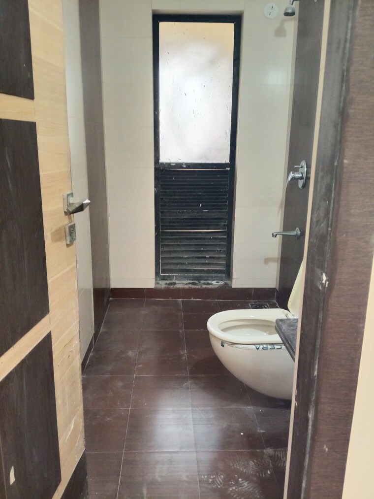 Bathroom, l-and-t-seawoods-residences 2 Bedroom 900 Sq.Ft. Apartment In Seawoods Navi Mumbai 8657111