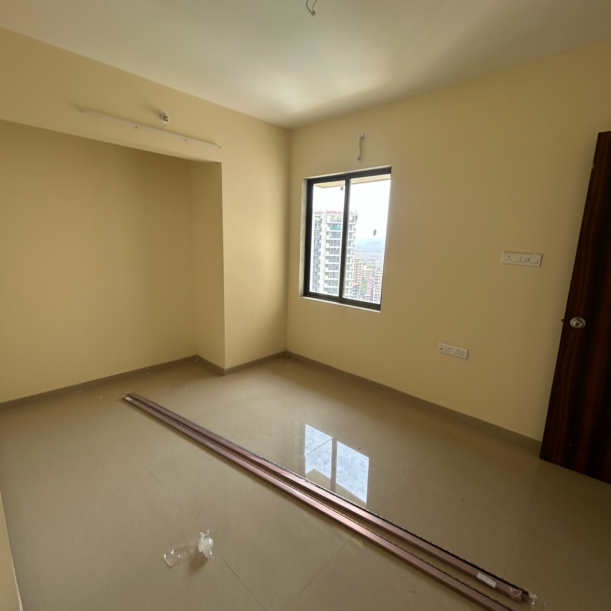 2 BHK + Pooja Room Apartment For Rent in Squarefeet Ace Square phase 2