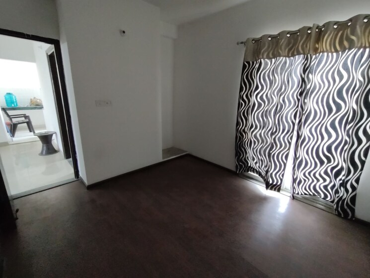Room, bptp-elite-floors 3 Bedroom 250 Sq.Yd. Builder Floor In Sector 83 Faridabad 8657156