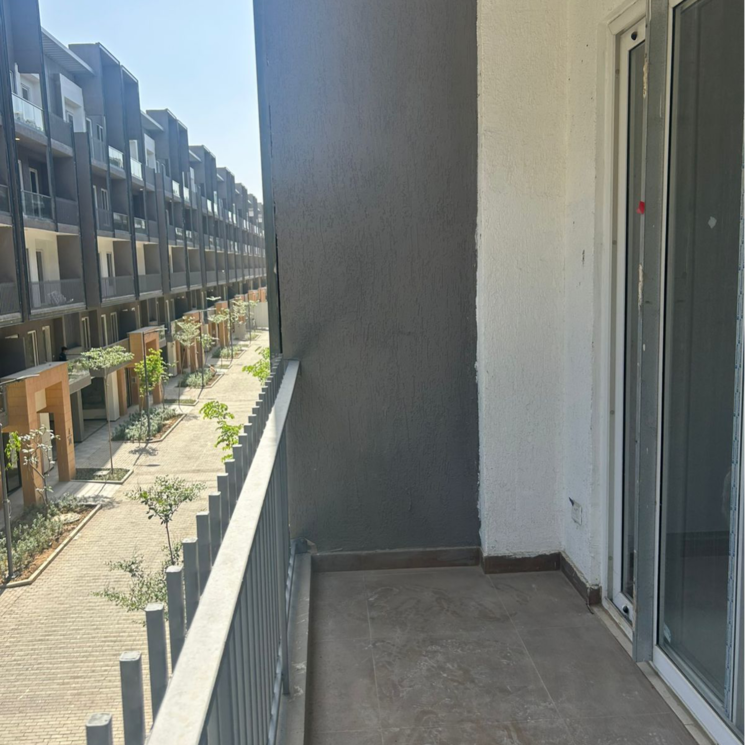 Balcony, smart-world-orchard 3.5 Bedroom 1600 Sq.Ft. Builder Floor In Sector 61 Gurgaon 8657168