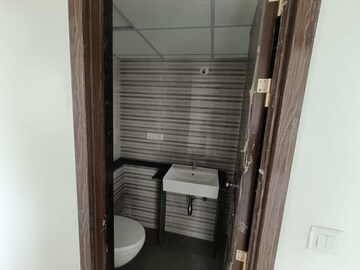Bathroom in 2.5 BHK Apartment at Ganga Legend, Bavdhan – for Rent