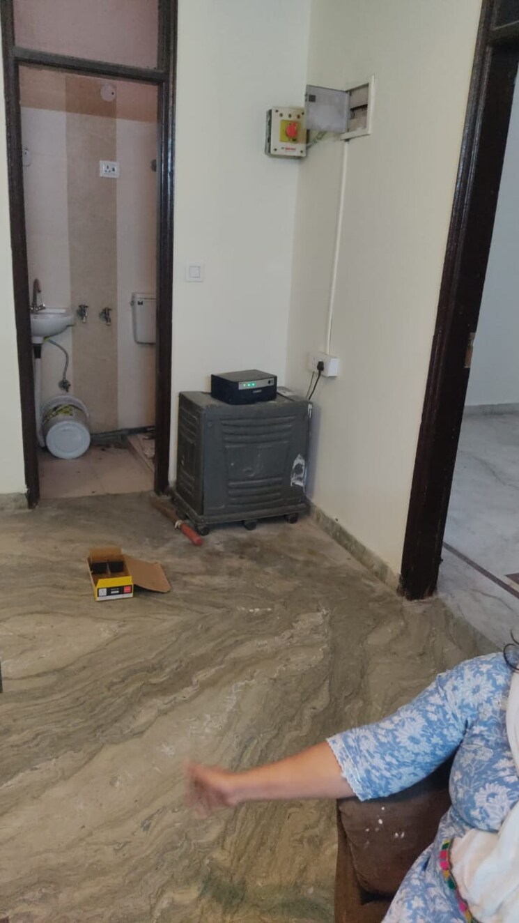 Bathroom, shakti khand 3 Bedroom 1200 Sq.Ft. Builder Floor In Shakti Khand Ghaziabad 8657193