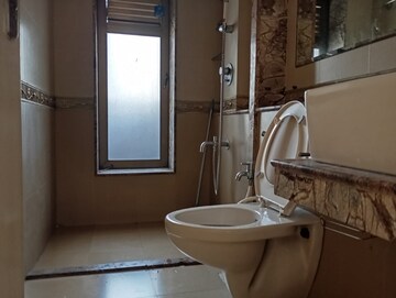 Bathroom in 2.5 BHK Apartment at Raheja Acropolis, Deonar – for Rent