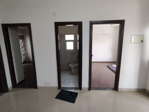 Room in 4 BHK Builder Floor at BPTP Park Elite Floors, Sector 85 – for Sale