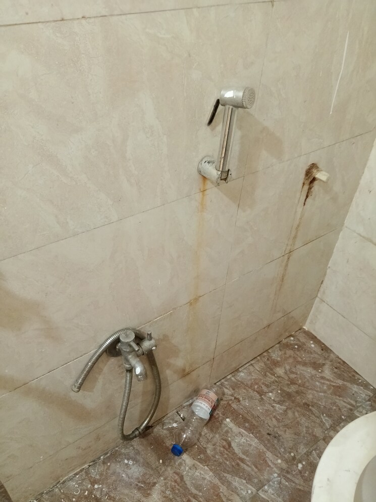 Bathroom, gahlot-majesty-and-avenue-chs 3 Bedroom 1800 Sq.Ft. Apartment In Seawoods Navi Mumbai 8657236