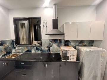 Kitchen in 1 BHK Builder Floor at Sector 31 – for Rent