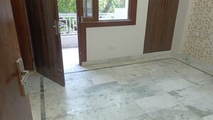 Room in 2 BHK Builder Floor at Vaishali Sector 6 – for Sale