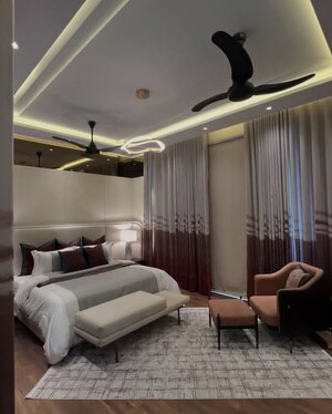 Master Bedroom in 4 BHK Builder Floor at Sector 28 – for Sale