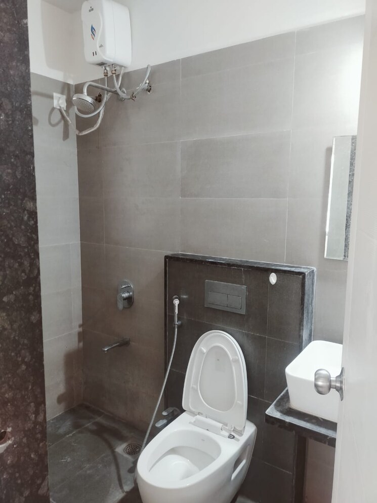 Bathroom, rohan-prathama 2 Bedroom 566 Sq.Ft. Apartment In Hinjewadi Pune 8657325