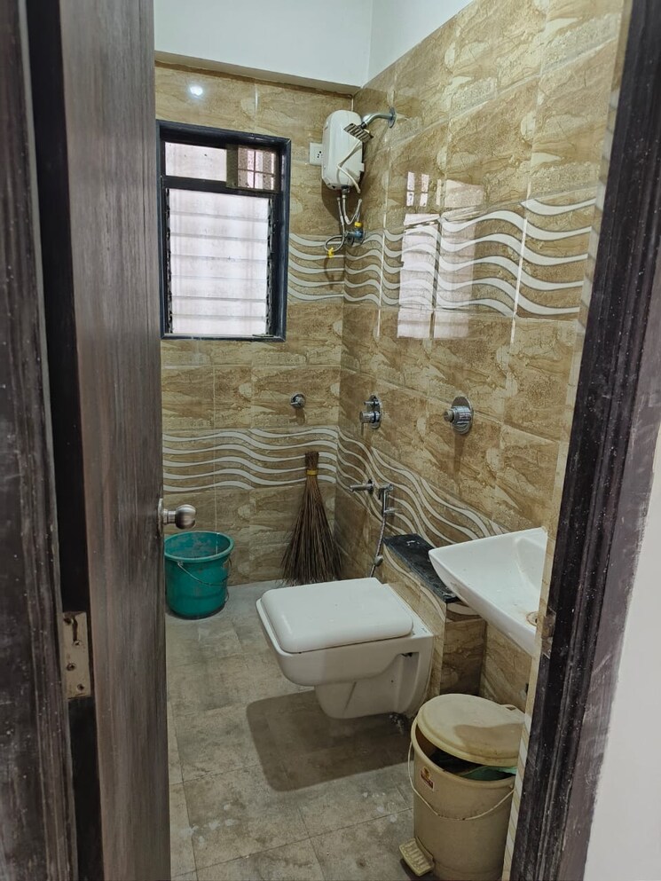 Bathroom, earth-vintage 1 Bedroom 479 Sq.Ft. Apartment In Dadar West Mumbai 8657339